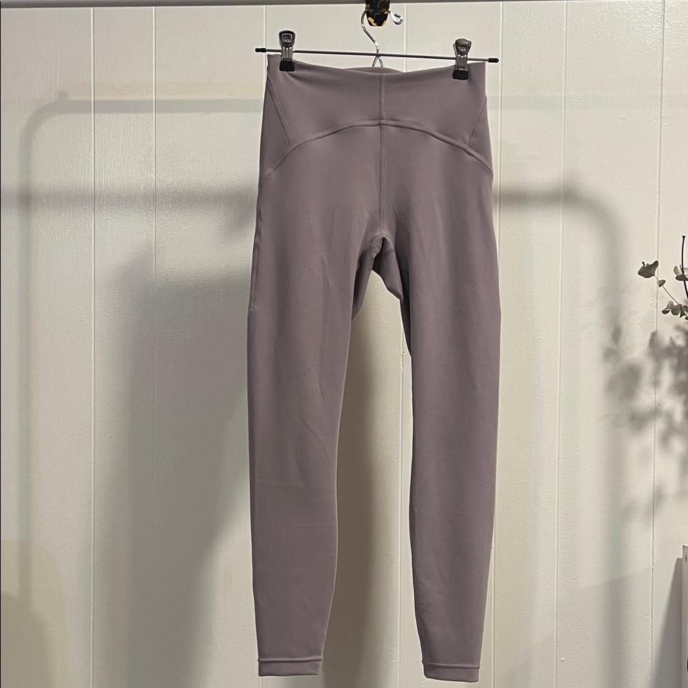 lululemon athletica Oasis 25” Lilac Leggings
